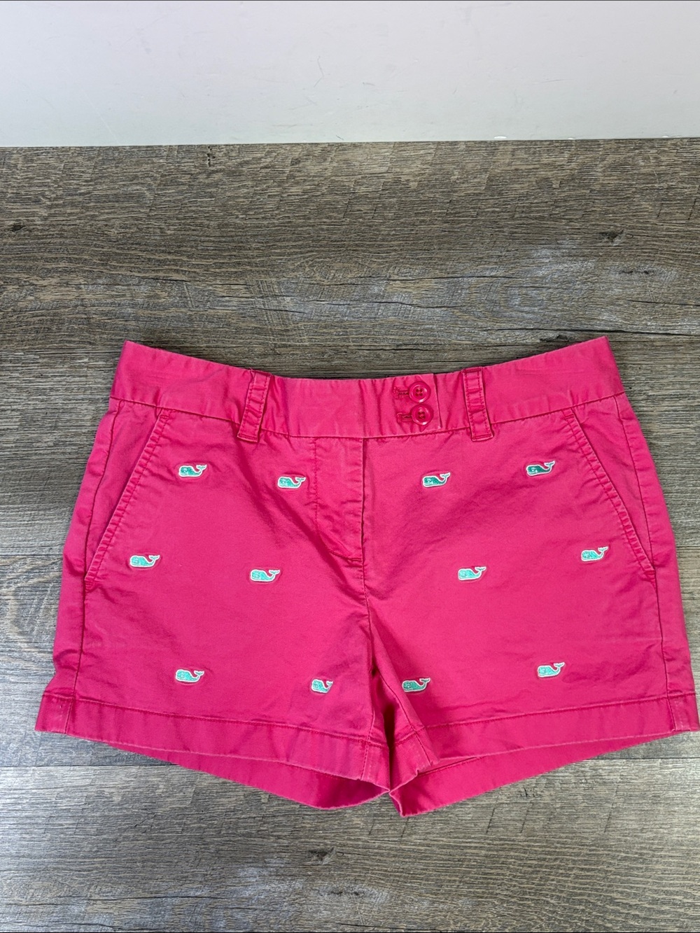 Vineyard Vines Embroidered Whale Chino Shorts – Pink – Women’s Size 0